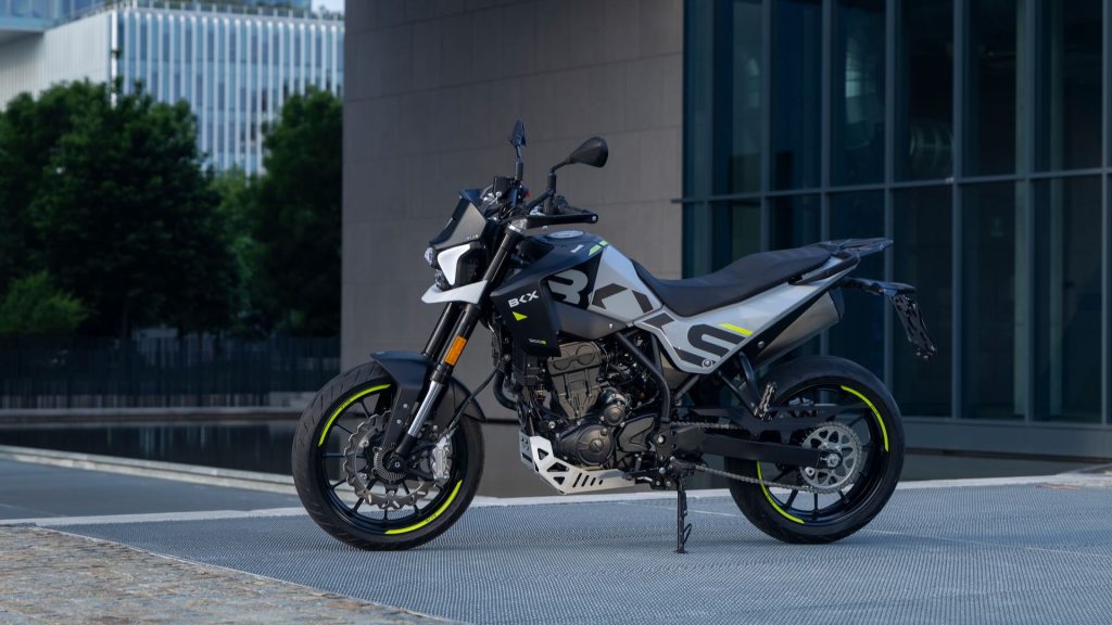Benelli BKX 300 S