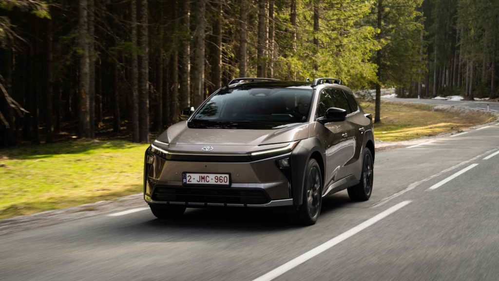 Toyota bZ4X Touring 2026