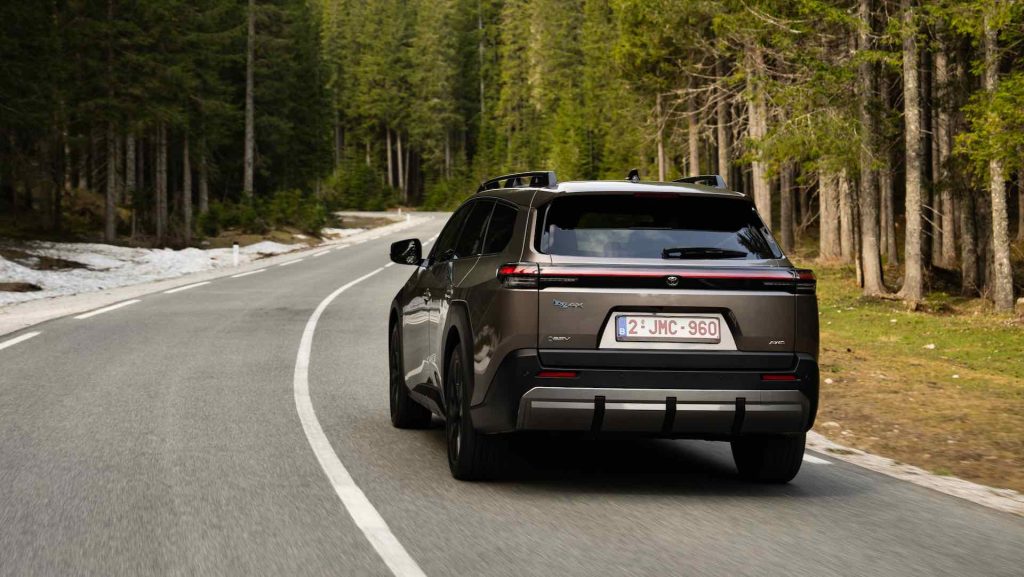 Toyota bZ4X Touring 2026