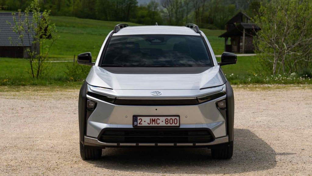 Toyota bZ4X Touring 2026