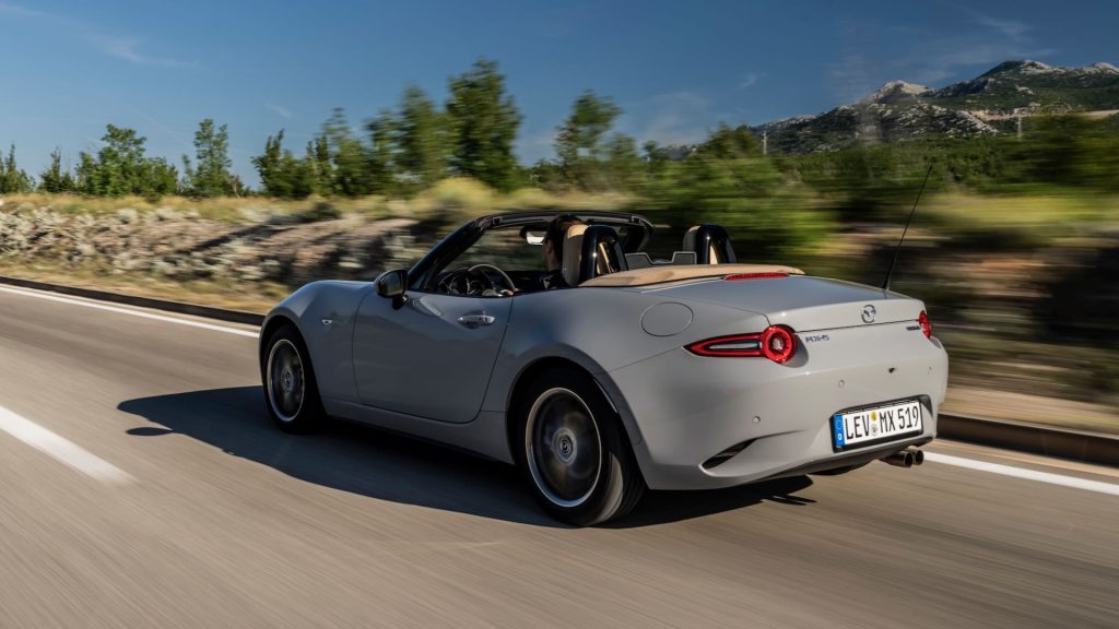 Mazda MX-5 2027