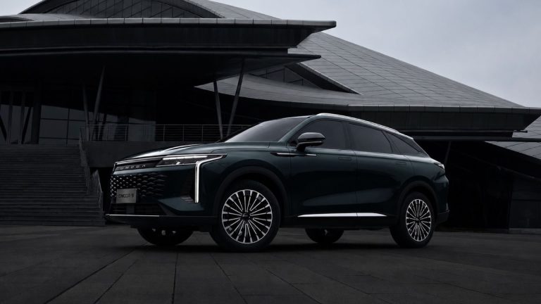 Omoda 9 Aurora Edition