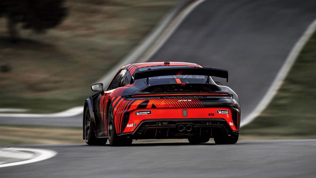 Porsche 911 GT4 R