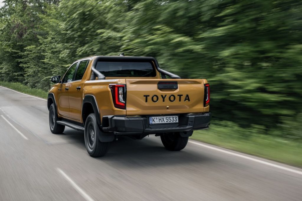 Toyota Hilux Hybrid
