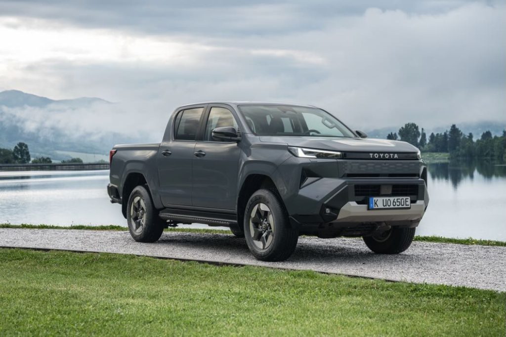 Toyota Hilux BEV