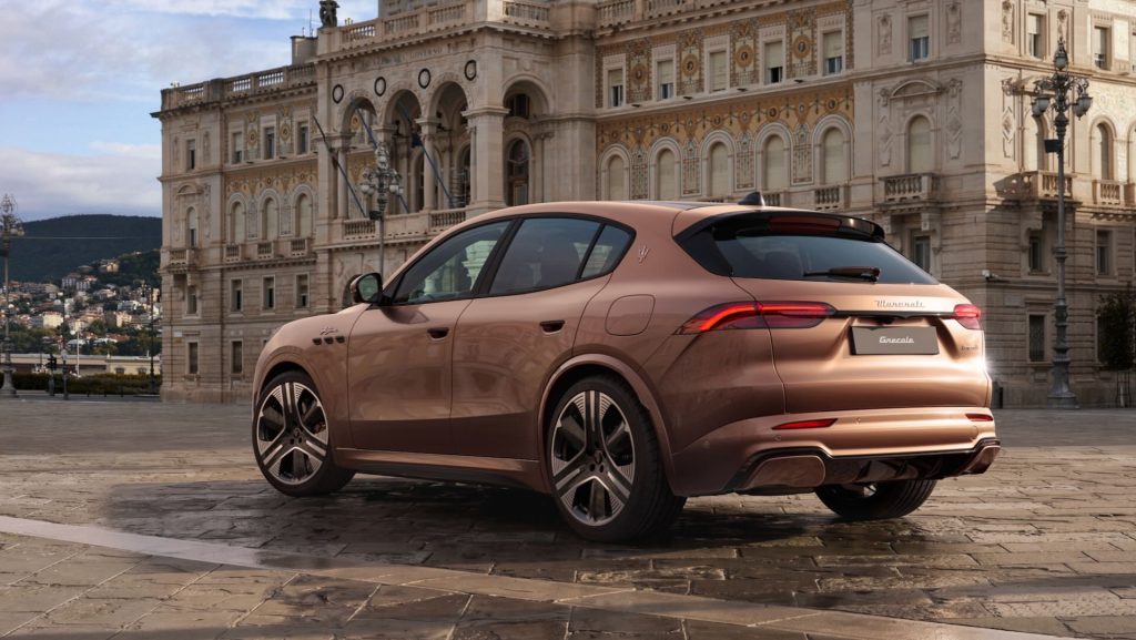 Nuova Maserati Grecale Folgore 2026