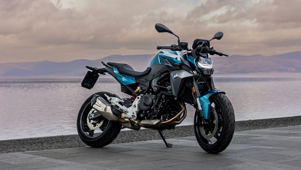 BMW naked Roadster F 900 R