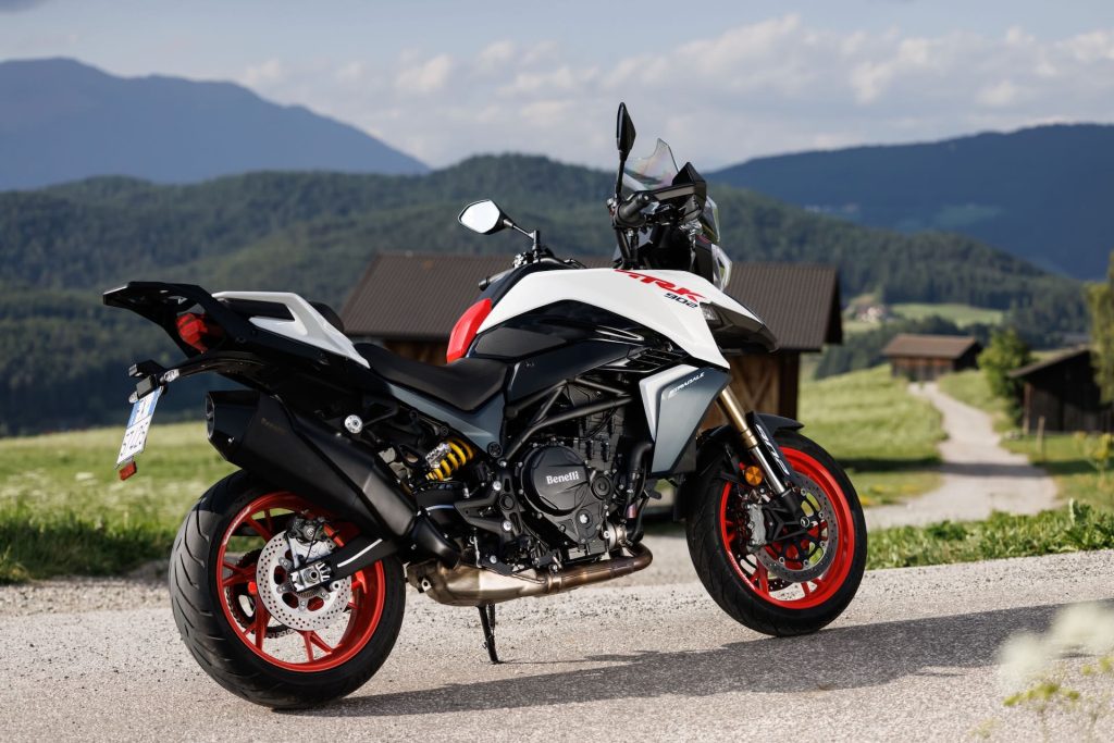 Benelli TRK 902 Stradale 2026