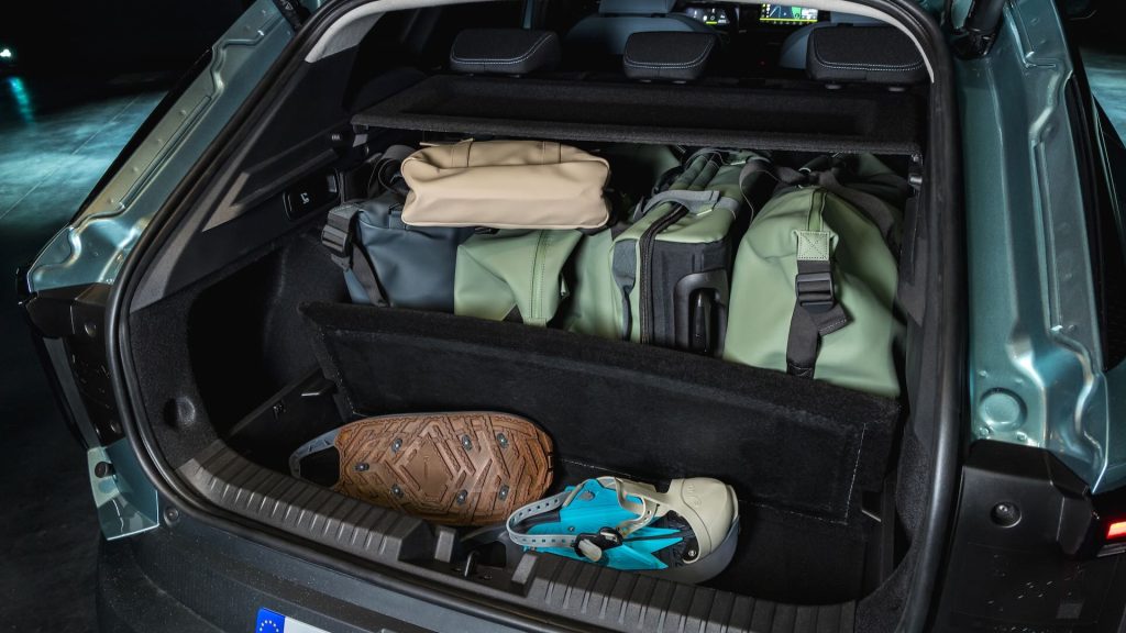 Dacia Striker 2026