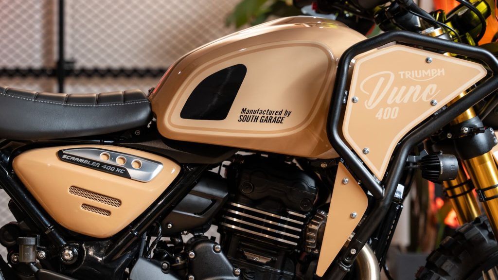 Dune 400, la special su base Triumph Scrambler 400 XC