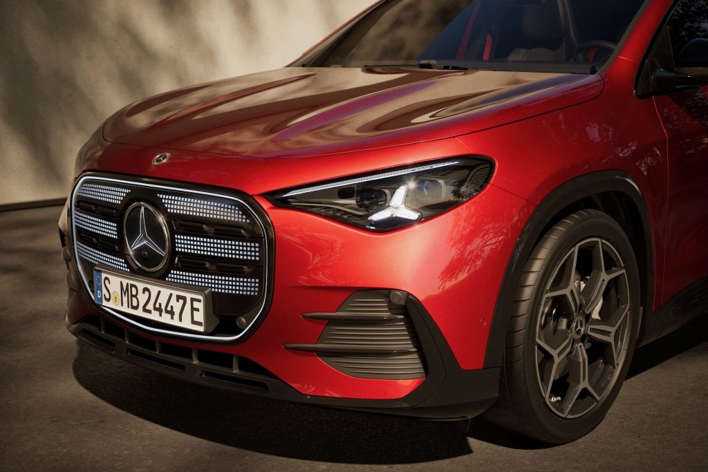 Nuova Mercedes-Benz GLA elettrica