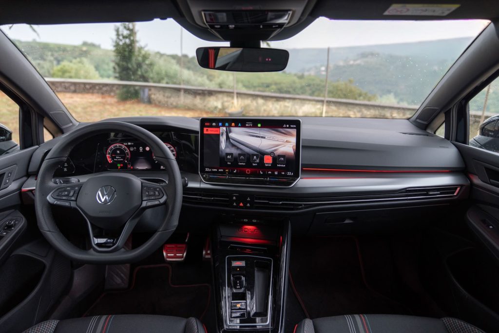 Volkswagen Golf GTI Edition 50