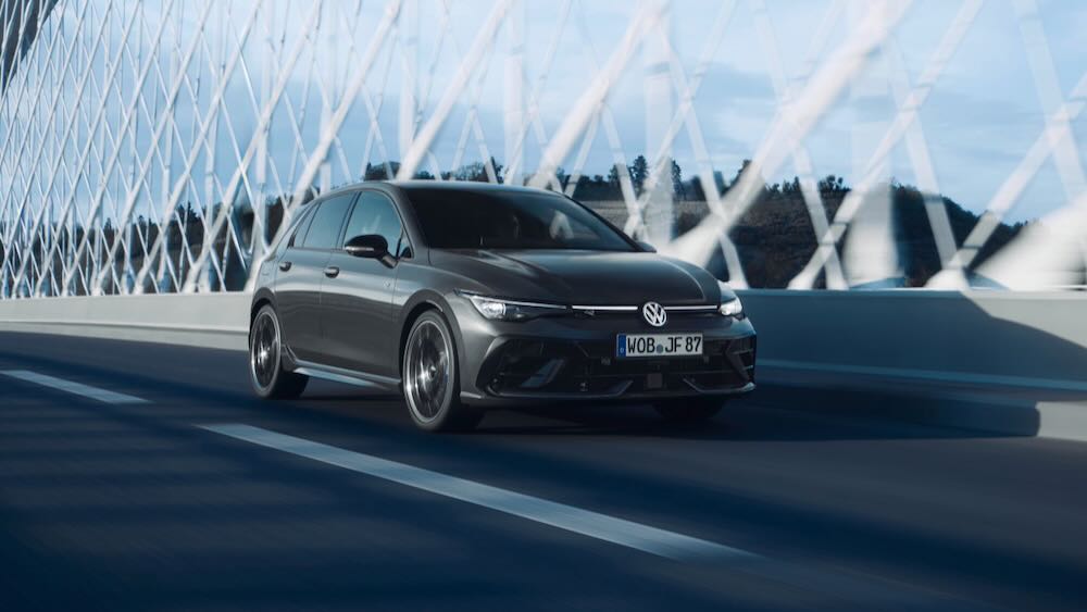 Le auto 4 cilindri più veloci, Volkswagen Golf R
