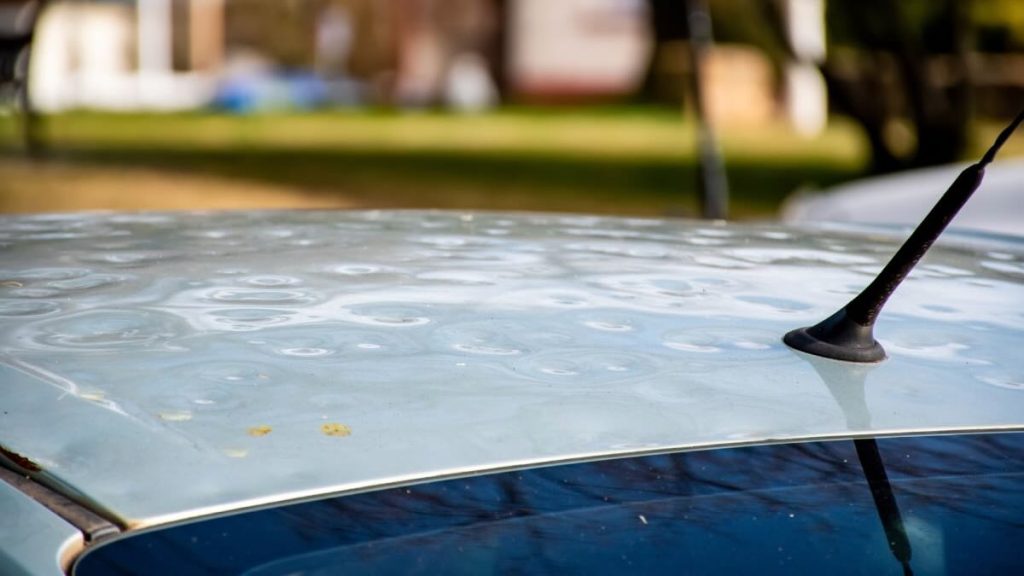 Danni grandine auto, cosa fare