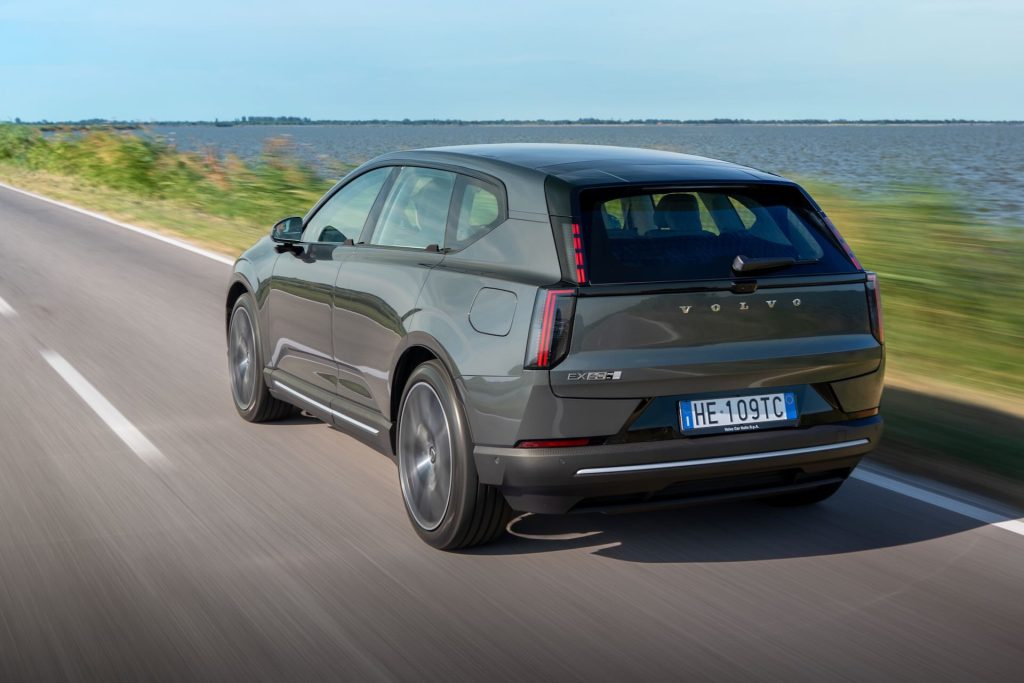 Volvo EX60