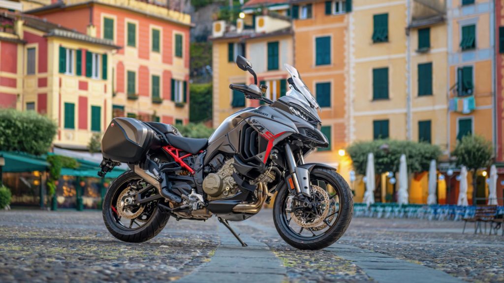 Ducati Multistrada V4 S Grand Tour 2027