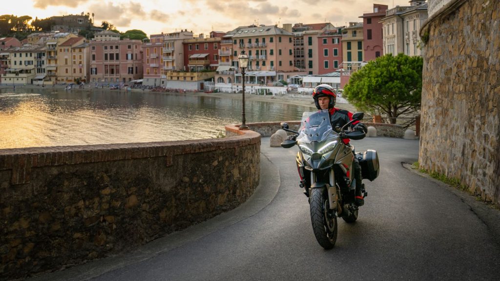 Ducati Multistrada V4 S Grand Tour 2027