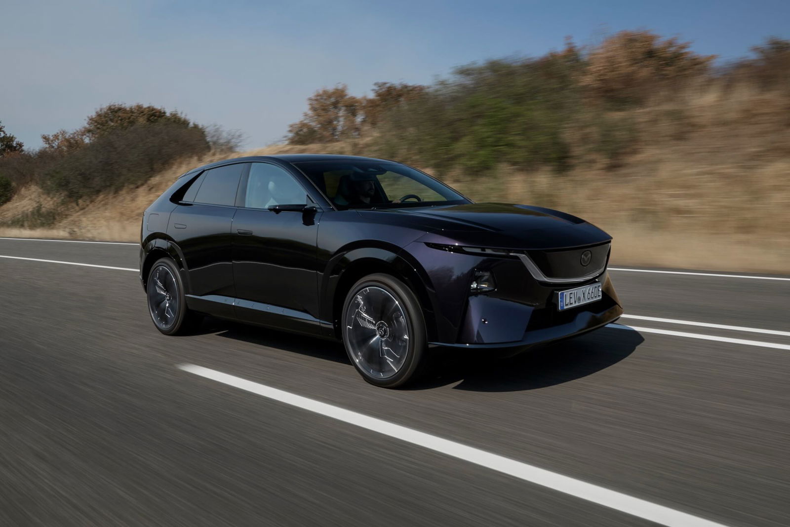 Mazda CX-6e