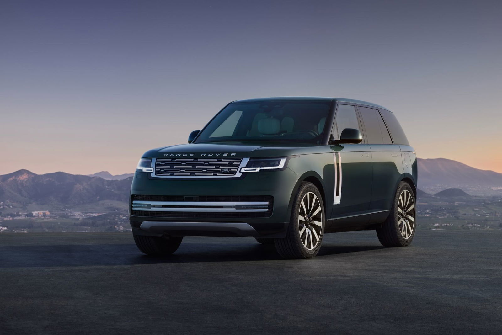 Range Rover Electric 2027