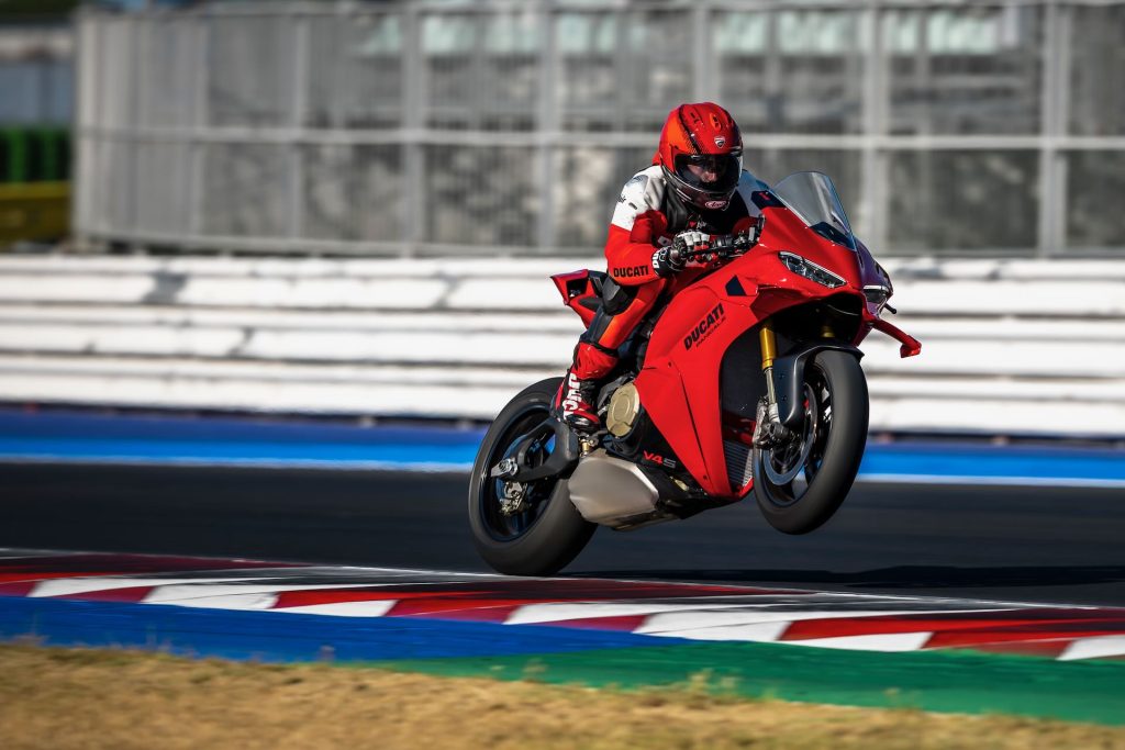 Ducati Panigale V4 S 2027