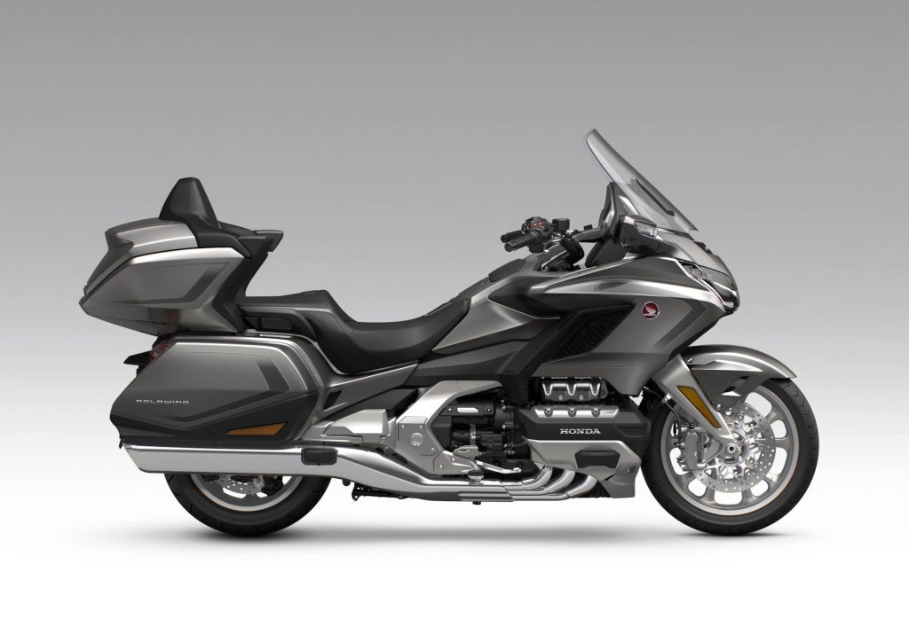 27YM Honda GL1800 Gold Wing Tour