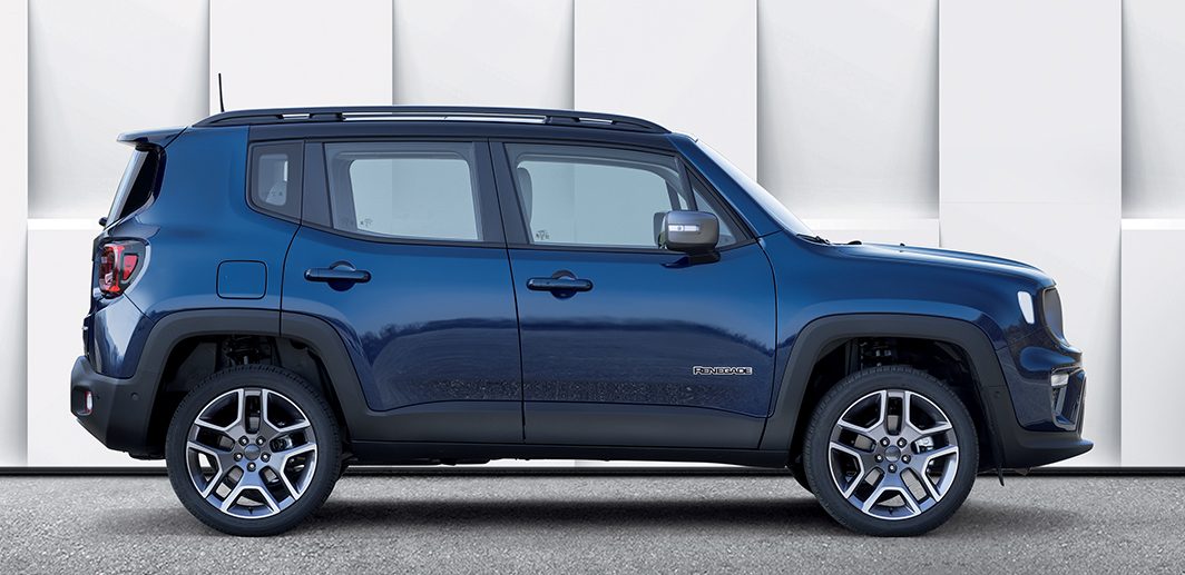 Jeep Renegade 4xe - side