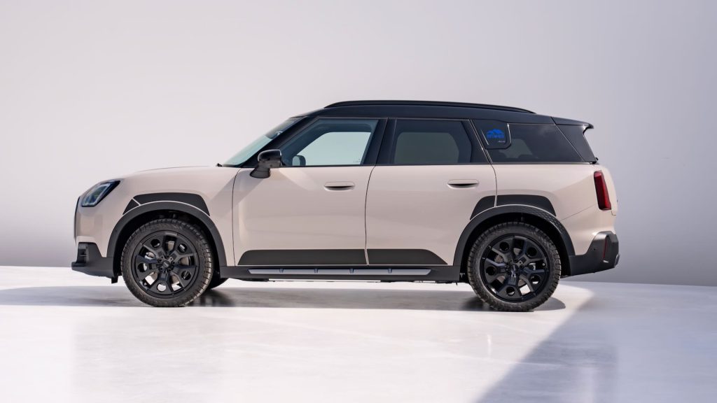 Nuova MINI Countryman Untamed Edition 2027