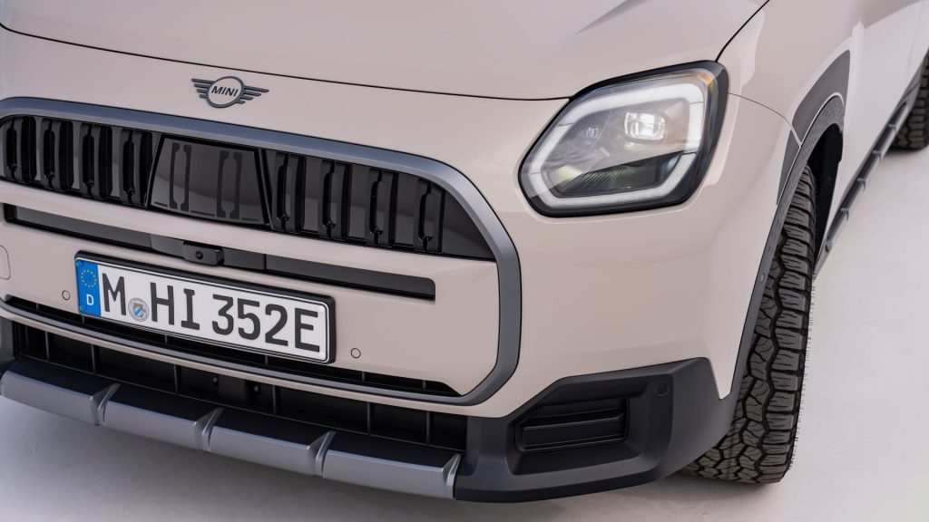 Nuova MINI Countryman Untamed Edition 2027