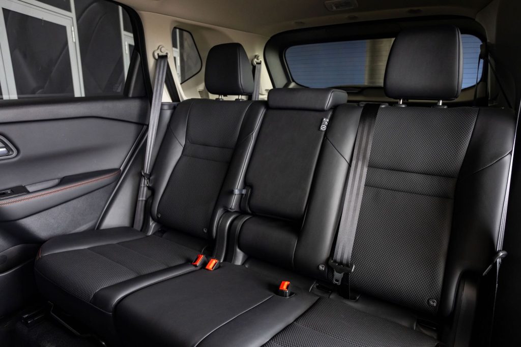 divano Nissan X-Trail e-Power N-Trek 4WD 2027