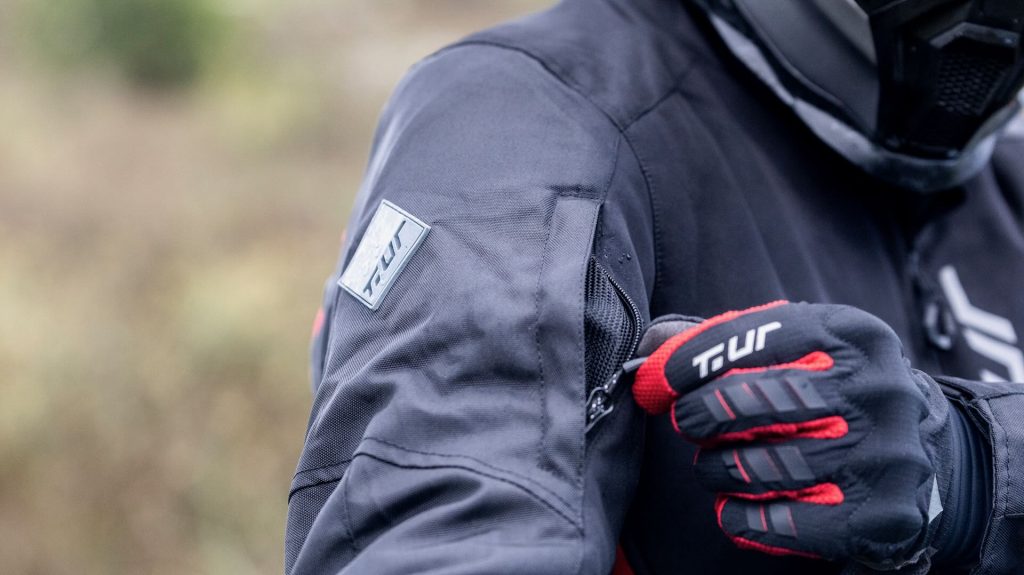 Garda Hydroscud, la giacca 2 strati di T.ur
